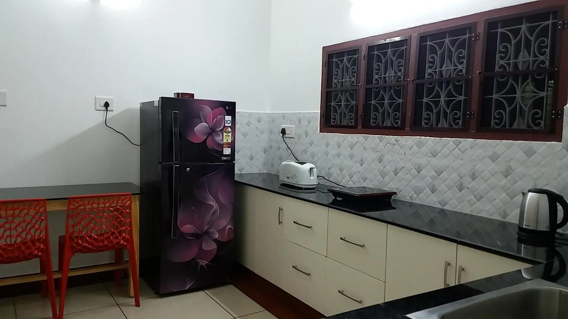 منزل للإقامة Kevin'S Home Stay Kochi